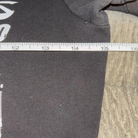 Ramones Performance Studio- Divided T Shirt , Medium, EUC Excellent condition - Picture 5 of 7